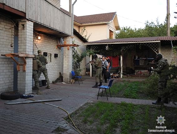 Штурм "реабілітаційного центру" в Запоріжжі