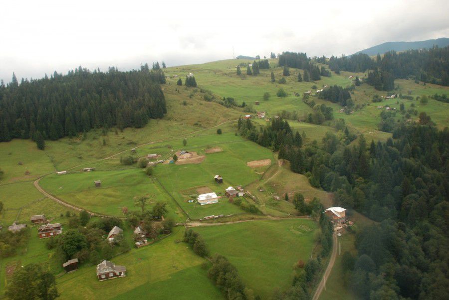 Обстеження проводилось з метою ефективного використання туристичного потенціалу географічного центру Гуцульщини &mdash; 