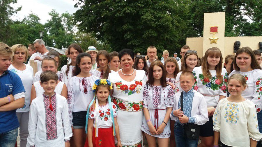 З нагоди свята &ndash; Дня Військово-морських сил України, представники Калуського району привезли морякам Очакова подар