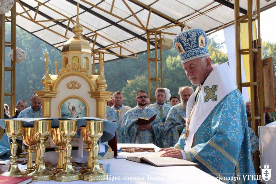 Кульмінаційним моментом прощі стала Архієрейська Божественна Літургія, яку очолив Предстоятель Івано-Франківської Архієп