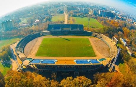 Технічний стан споруди залишає бажати кращого.