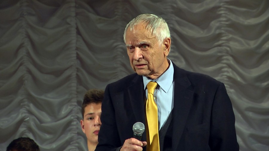 Дмитро Павличко відвідав рідне місто - Коломию, не лише як літератор, а й як представник ініціативної групи щодо спорудж