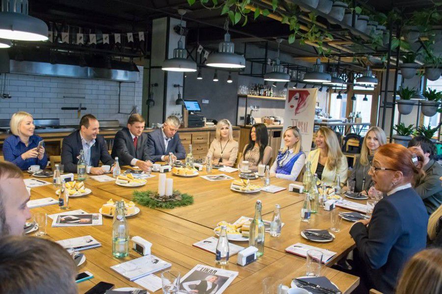  Ряд подій та заходів, які неодмінно відбудуться в Івано-Франкіську запланували за бізнес-сніданком  