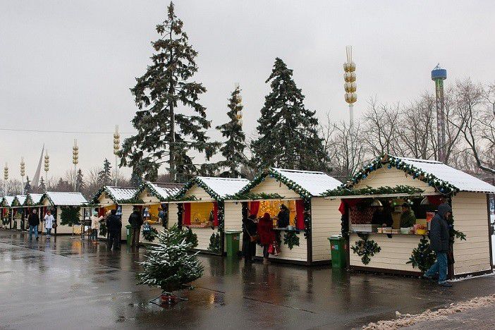 Ілюстрація. На площі Героїв планують встановити чотири такі будиночки за ціною 22 тис. гривень кожен