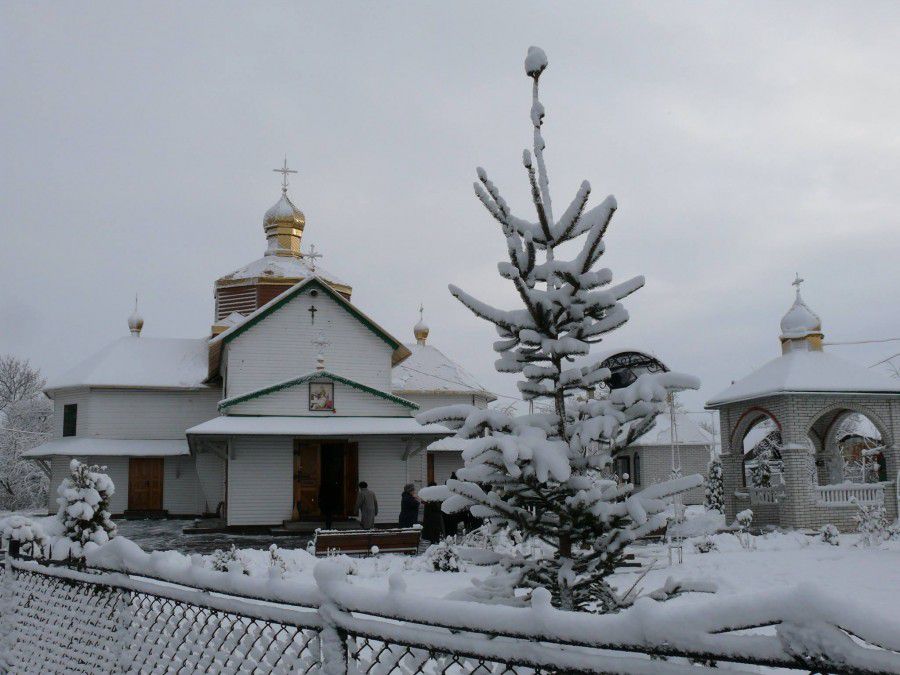 Загірську церкву Святого Апостола Андрія Первозванного радянська влада закрила 1961 року &mdash; в хрущовські часи &quot