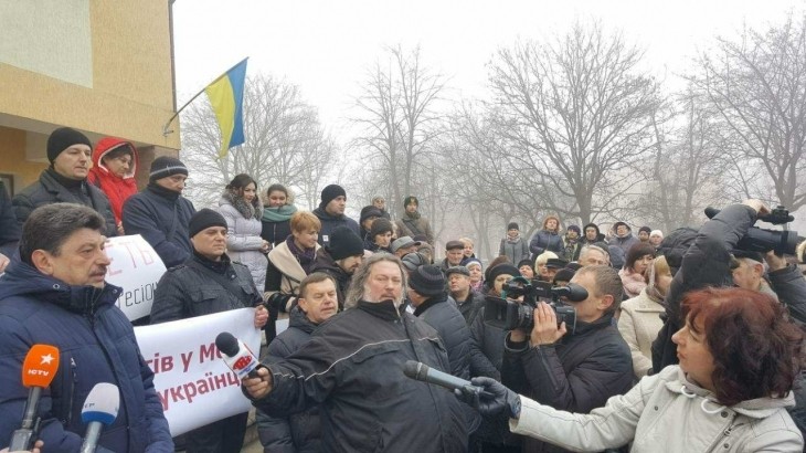 У Коломиї лікарі уже третій місяць не отримують зарплати