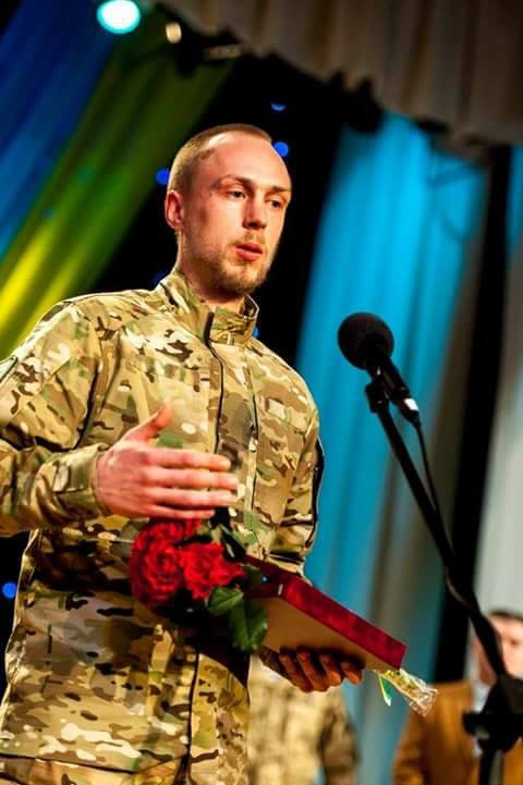 Білорус, боєць окремої штурмової роти ДУК ПС отримав нагороду "Народний Герой України" | Фото: Богдан Досюк