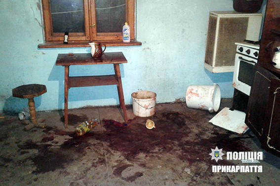 Чоловік побив свого товариша дерев&rsquo;яною палицею після чого потерпілий потрапив до реанімації