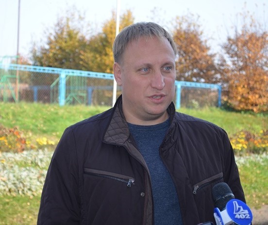 З проханням врятувати їхній клуб мешканці Бережниці звернулись до народного депутата України Віктора Шевченка