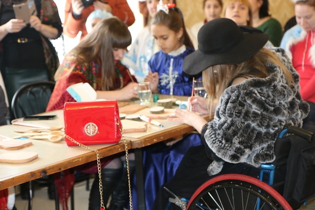 В Отинії провели різдвяний бал 