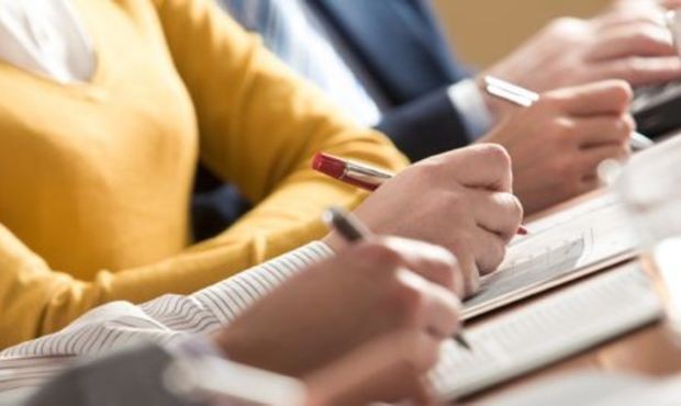 Ілюстрація. Вилучили норму, за якої при реєстрації на ЗНО можна подати копію свідоцтва про народження замість копії пасп