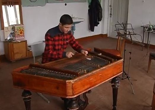 Наразі у закордонному виші канікули, але навіть у цей час Андрій не припиняє займатися