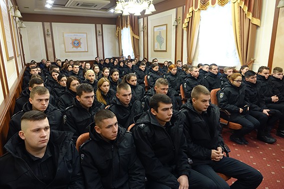 Впродовж цього періоду юні правоохоронці: слідчі та дільничні офіцери поліції будуть застосовувати здобуті теоретичні зн