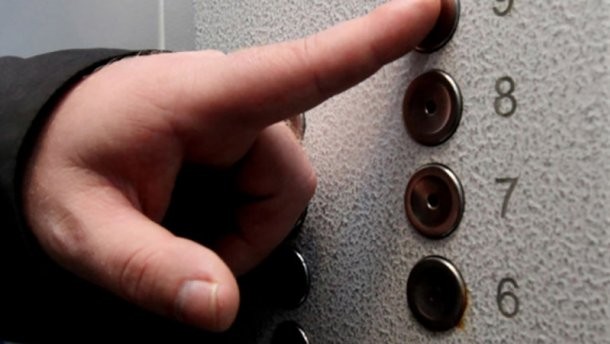 Ілюстрація. В Івано-Франківську знайшли палія ліфтів