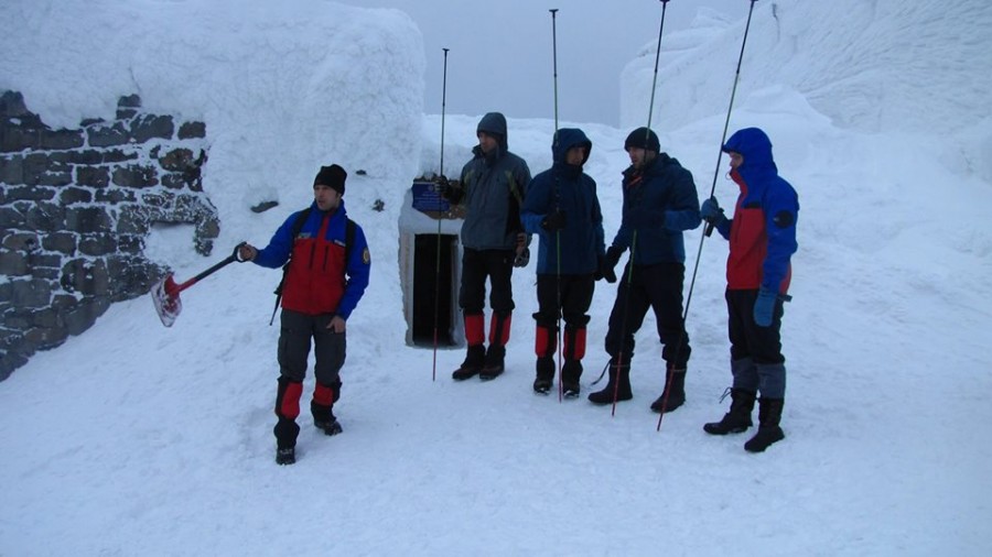 На горі Піп Іван відбулися сніголавинні навчання