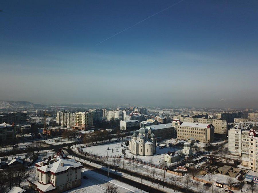 Так виглядає зимовий Калуш з неба