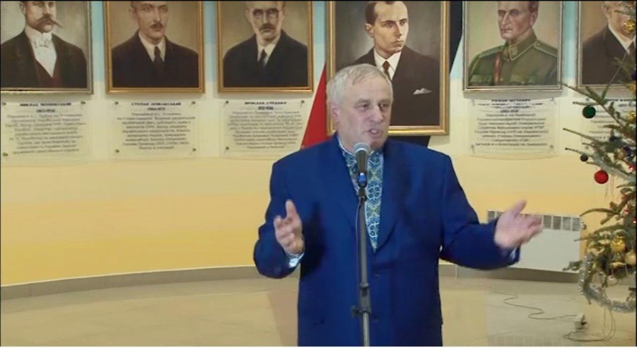 Письменник Нестор Мартинець презентував 26 збірку своєї творчості