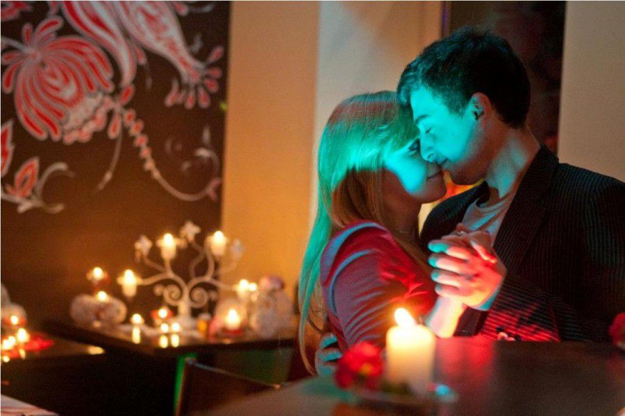 Ілюстрація. У "Ніч відкритих дверей" у Калуші поберуться мінімум 10 молодих пар