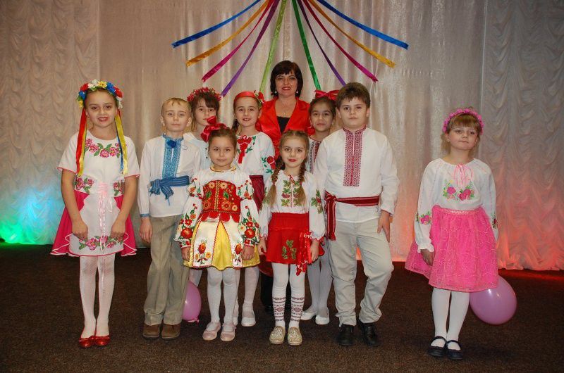 В Палаці культури &laquo;Мінерал&raquo; відбулася концертна програма &laquo;Весна до нас прийшла і надію на тепло принес