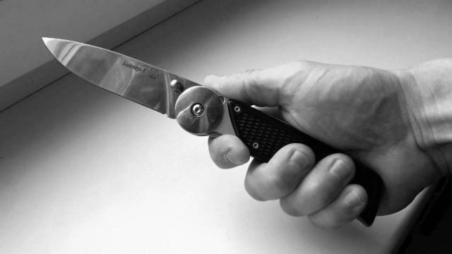 Ілюстрація. Франківця  викрили при спробі продажу ножа через Інтернет