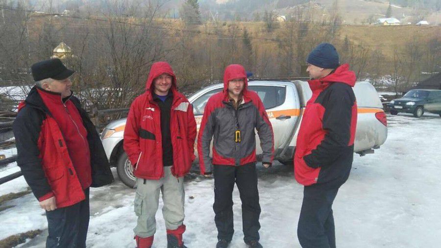 Потерпілим було надано долікарську допомогу та здійснено супровід до села Микуличин