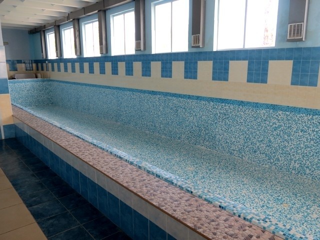 Ілюстрація. Керівництво ОТГ обіцяє запустити басейн восени. Але його відвідування, скоріше за все, стане платним, навіть