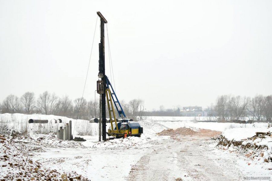 Будівництво мосту на Пасічній набирає оборотів