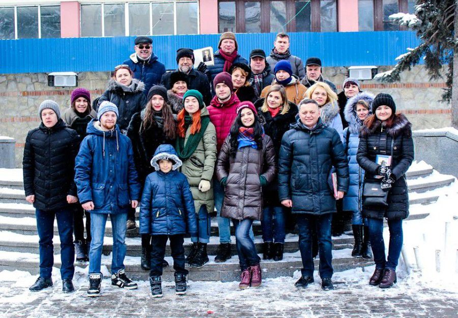 На Вічевому майдані читали твори великої поетеси громадські активісти, науковці, письменники і студенти.