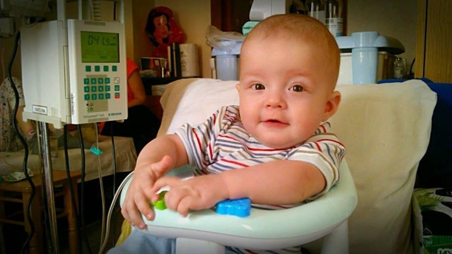 Іванко проходить третій блок "хімії" і родина очікує на дату операції