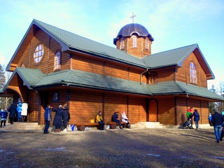 Монахи проповідують &laquo;об&rsquo;явлення&raquo; сестри Марії Баран &mdash; тепер у монастирі у селі Посіч поблизу Іва