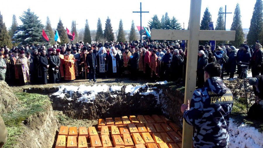 Франківчанин Тарас Зень розповів про шлях двоюрідного брата свого дідуся&mdash; Миколу Цісика. 