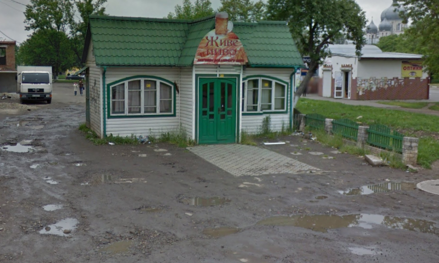 Власники повинні в 15-денний термін демонтувати свої МАФи