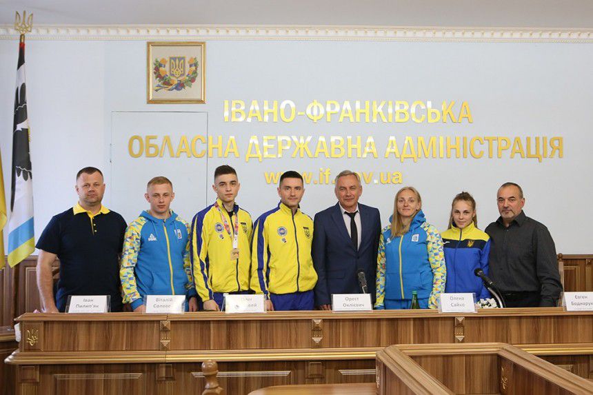 В Івано-Франківську привітали прикарпатських спортсменів