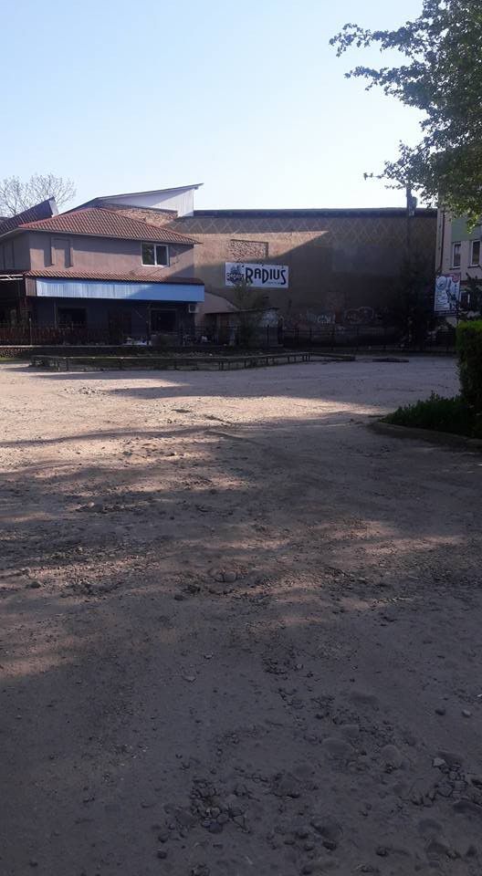 Калушани у соцмережі висловили обурення щодо зруйнованого скверу