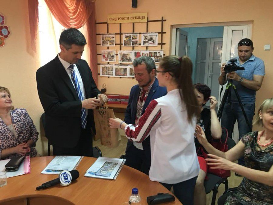 Під час зустрічі йшлося про налагодження співпраці між школою та спеціальними закладами для дітей з порушеннями слуху Че