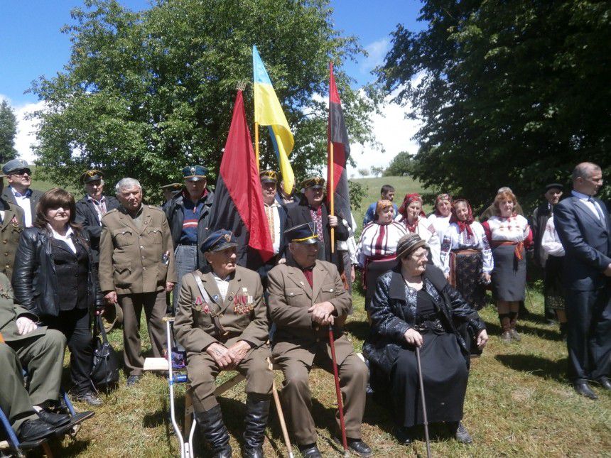 На Прикарпатті відкрили криївку УПА