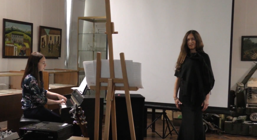 Оперним співом учасників "Ночі в музеї" вражала вокаліст Ксенія Пілянська