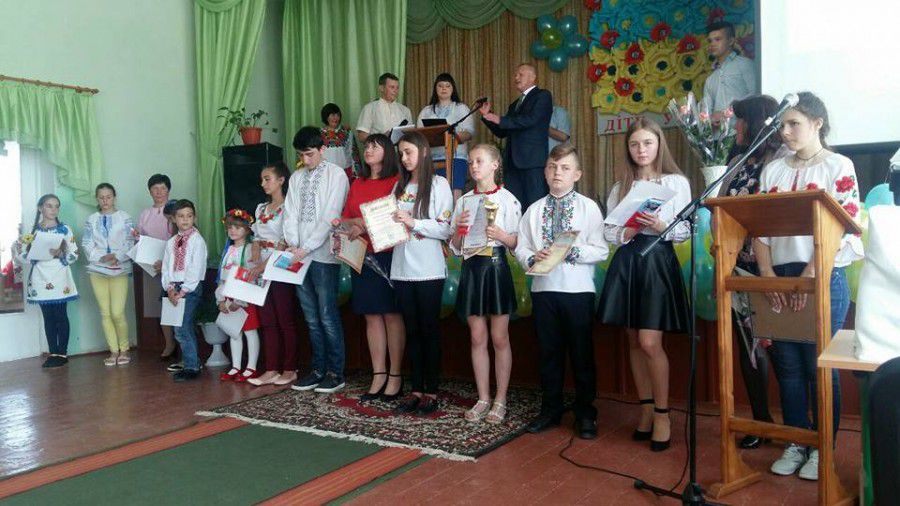 У Верхнянській ОТГ відзначили кращих учнів, які  будуть отримувати стипендію