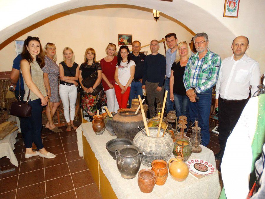 Гості з Польщі та Румунії &mdash; у музеї старожитностей ЗОШ №1