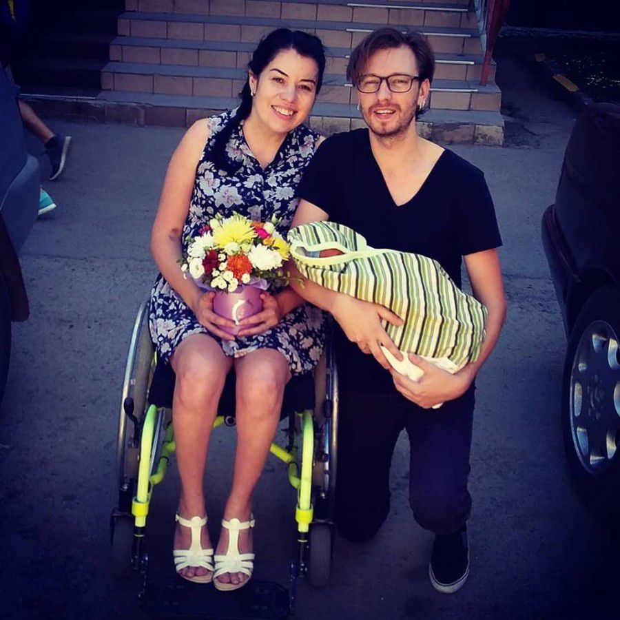 У письменниці з Бурштина народився син