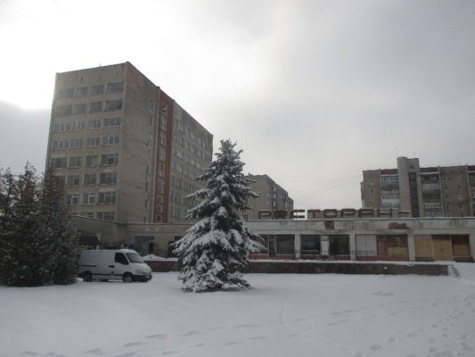 У Долині  продають 9-поверховий готель