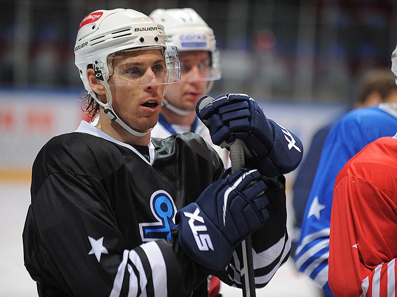 Девід Бут провів понад 500 матчів у НХЛ, включаючи ігри плей-оф Кубка Стенлі | Фото: Відкриті джерела