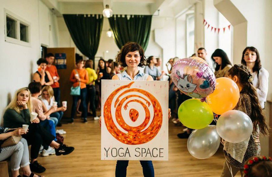 У Калуші пройшло відкриття студії йоги "Yoga Space" | Фото: з офіційної сторінки Yoga Space