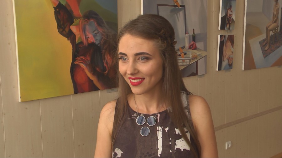 Авторка поєднала графіку та живописні роботи, створені під час навчання в Краківській академії мистецтв