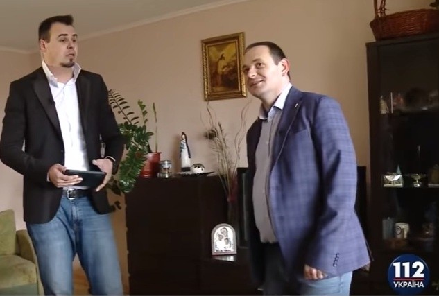  Марцінків показав своє помешкання і статки