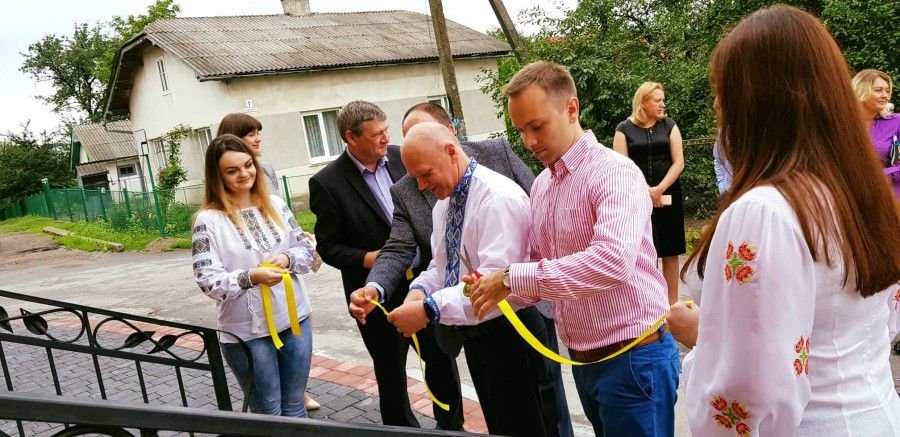 Усього "Укрпошта" автоматизує 150 поштових відділень Івано-Франківської  області  в рамках проекту комп&rsquo;