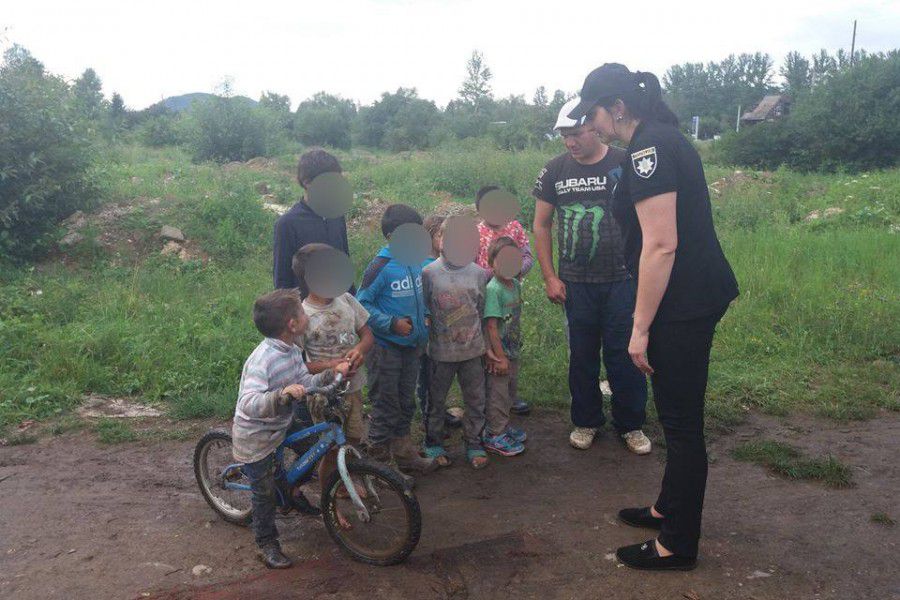 Поліцейські Івано-Франківщини здійснили превентивні заходи для попередження конфліктів на етнічному грунті

