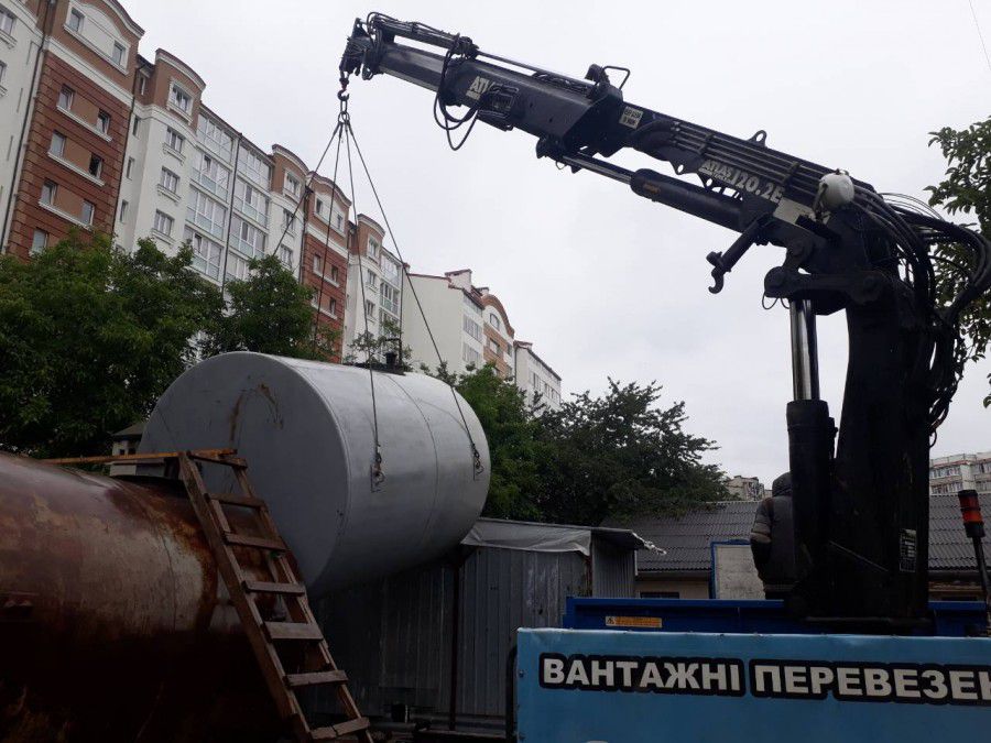 Ілюстрація. На Прикарпатті прикрили 7 незаконних АЗС