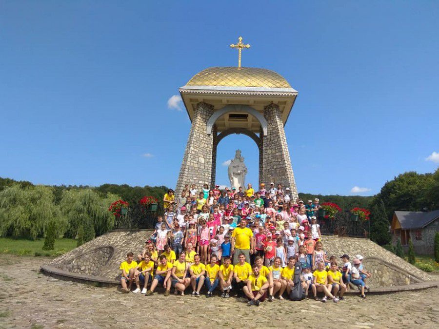 Завершився відпочинок у таборі поїздкою до Погоні.