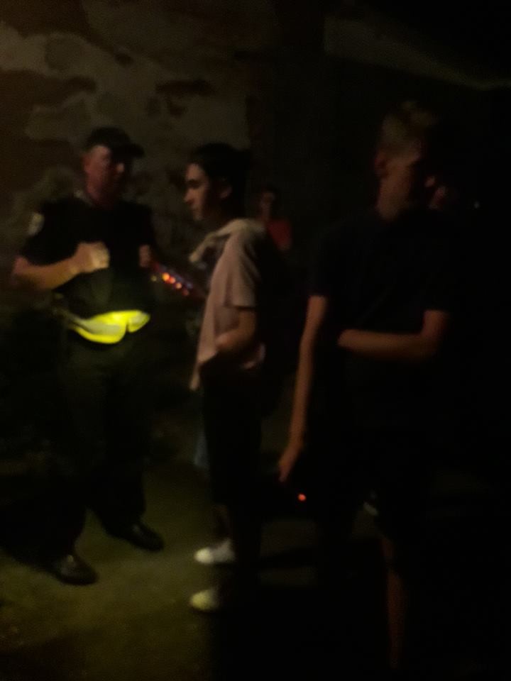 Поліція щодня виїжджає на розборки біля цілодобових крамниць